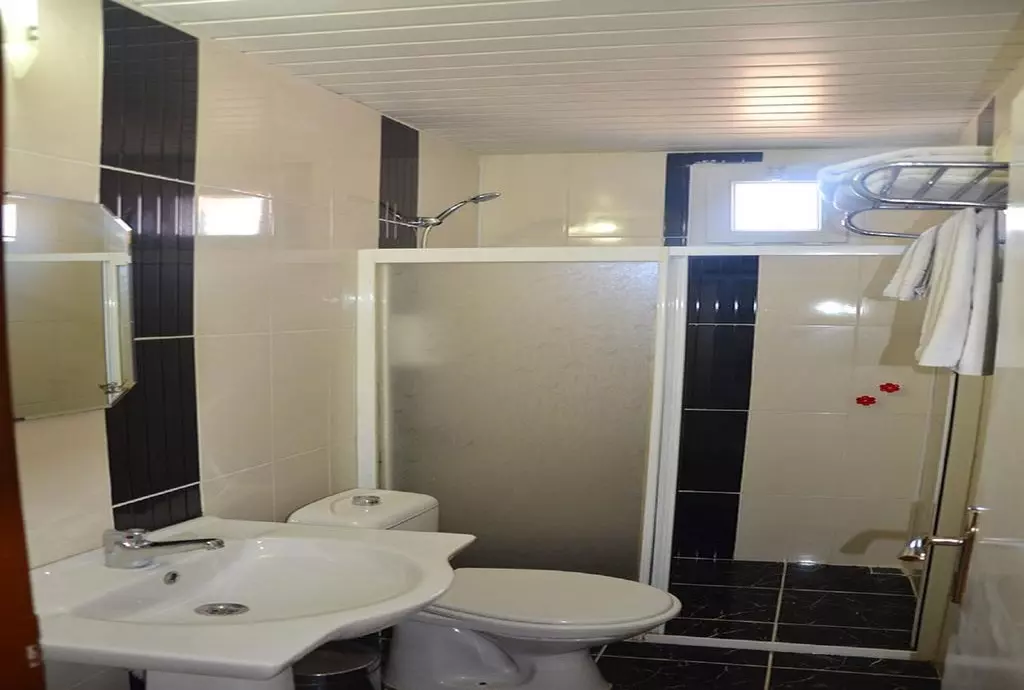 hotel royal colours antalya_shabavizparvaz_10.jpg